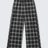 Lässige Flanell-Pyjama-Hose – kariert, schwarz Lässige Flanell-Pyjama-Hose – kariert, schwarz