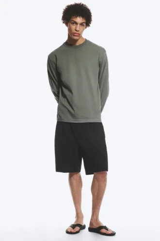 Lässiges Langarmshirt – Staubiges Khaki-Grün