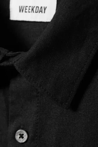 Lässiges Leinenhemd mit kurzen Shorts – Schwarz