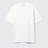 Lässiges T-Shirt mit Print – Weiß – Afterwards Lässiges T-Shirt mit Print – Weiß – Afterwards