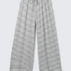 Lyocell-Hose mit mittlerer Leibhöhe, lockerer Passform und weitem Bein – Weiß – Graue Streifen Lyocell-Hose mit mittlerer Leibhöhe, lockerer Passform und weitem Bein – Weiß – Graue Streifen