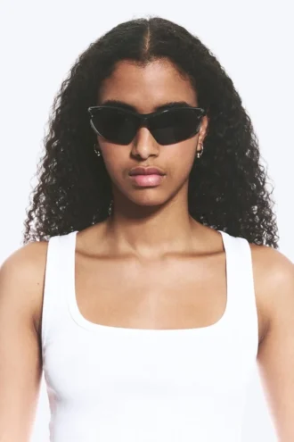 Markante sportliche Sonnenbrille – Schwarz