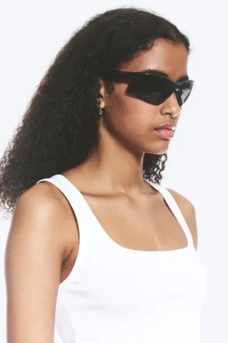 Markante sportliche Sonnenbrille – Schwarz