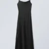 Maxi-Satin-Slip-Kleid – Schwarz Maxi-Satin-Slip-Kleid – Schwarz