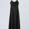 Maxi-Satin-Slip-Kleid – Schwarz Maxi-Satin-Slip-Kleid – Schwarz