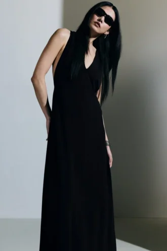 Maxikleid mit Raffungen – Schwarz
