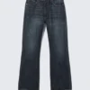 Mercury Mid Rise Relaxed Bootcut Jeans – Deep Sea Blue – Dunkelblau Mercury Mid Rise Relaxed Bootcut Jeans – Deep Sea Blue – Dunkelblau