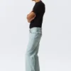 Mercury Mid Rise Relaxed Bootcut Jeans – Ghost Blue – Hellblau Mercury Mid Rise Relaxed Bootcut Jeans – Ghost Blue – Hellblau