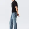 Meteor Low Rise Relaxed Straight Jeans – Board Blue – Mittelblau Meteor Low Rise Relaxed Straight Jeans – Board Blue – Mittelblau