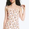 Midi-Kleid mit quadratischem Ausschnitt und Schlitz – Weiß – Rosa Blumenmuster Midi-Kleid mit quadratischem Ausschnitt und Schlitz – Weiß – Rosa Blumenmuster