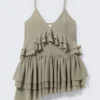 Mini-Cami-Kleid mit mehrlagigen Rüschen – Khaki-Grün Mini-Cami-Kleid mit mehrlagigen Rüschen – Khaki-Grün