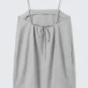 Mini-Kleid aus Twill mit Bindeband – Hellgrau – Nadelstreifen Mini-Kleid aus Twill mit Bindeband – Hellgrau – Nadelstreifen