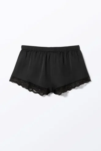 Mini-Shorts aus Satin mit Spitze – Schwarz