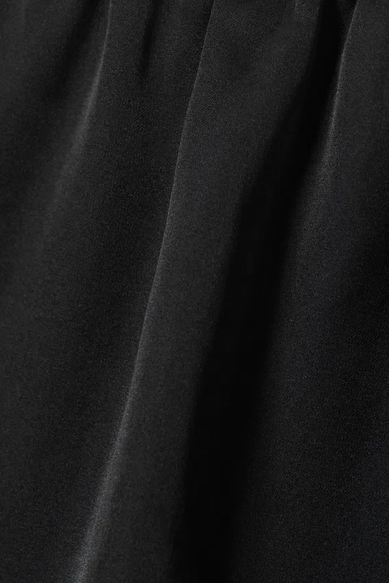 Mini-Shorts aus Satin mit Spitze – Schwarz Mini-Shorts aus Satin mit Spitze – Schwarz