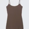 Mini-Slipkleid mit Trägern – Dunkelbraun Mini-Slipkleid mit Trägern – Dunkelbraun