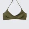 Minimalistisches Neckholder-Bikini-Oberteil – Dunkelgrün Minimalistisches Neckholder-Bikini-Oberteil – Dunkelgrün
