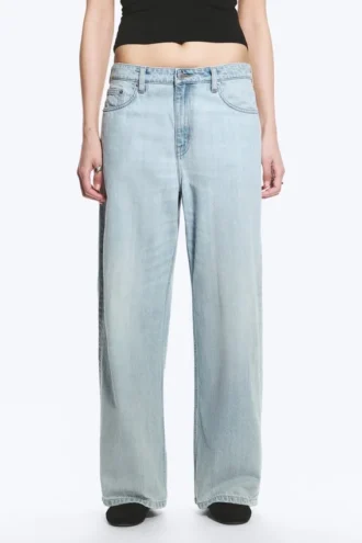 Missy Low Rise Loose Straight Jeans – Ghost Blue – Hellblau