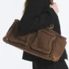 Mittlere Umhängetasche mit Taschen – Dunkelkhaki Mittlere Umhängetasche mit Taschen – Dunkelkhaki