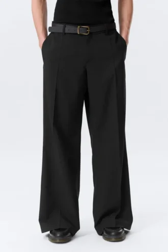 Moe-Hose Relaxed Fit mit niedriger Taille – Schwarz