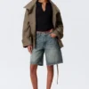 Monterey Low-Rise-Jeansshorts – Arizona Blue – Mittelblau