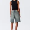 Monterey Low-Rise-Jeansshorts – Arizona Blue – Mittelblau