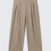 Nate Baggy Fit Plissee-Anzughose – Nadelstreifen Beige Melange Nate Baggy Fit Plissee-Anzughose – Nadelstreifen Beige Melange