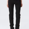 Neptune Low-Rise-Jeans mit schmalem, geradem Bein – Black Rinse – Schwarz Neptune Low-Rise-Jeans mit schmalem, geradem Bein – Black Rinse – Schwarz