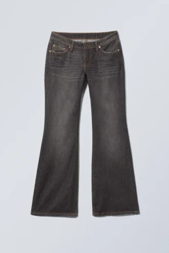 Nova Low-Rise-Jeans mit schmaler Bootcut-Passform – Aschschwarz – Schwarz