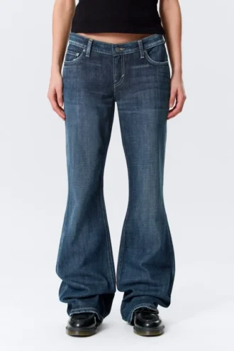 Nova Low Rise Slim Bootcut Jeans – Deep Sea Blue – Dunkelblau