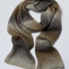 Ombré-gestreifter Schal aus Wollmischung – Staubiges Beige Ombré-gestreifter Schal aus Wollmischung – Staubiges Beige