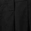Otis Oversized-Chino aus Baumwolltwill mit Falten – Schwarz