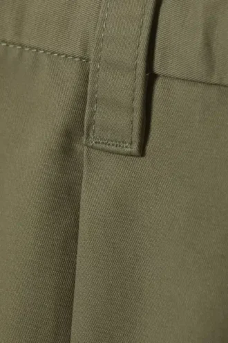 Otis Oversized-Chino aus plissiertem Baumwolltwill – Khaki-Grün