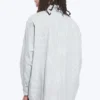 Oversize-Hemd mit Knöpfen und Streifen – Weiß – Blaue Streifen Oversize-Hemd mit Knöpfen und Streifen – Weiß – Blaue Streifen