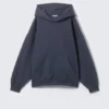 Oversized-Kapuzenpullover aus schwerem Stoff – Dunkelblau Oversized-Kapuzenpullover aus schwerem Stoff – Dunkelblau