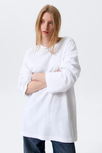 Oversized-Kleid aus Langarmshirt – Weiß Oversized-Kleid aus Langarmshirt – Weiß