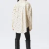 Oversized-Langarmhemd – Hellgelb – Punktmuster Oversized-Langarmhemd – Hellgelb – Punktmuster