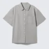 Oversized-Shirt aus Baumwoll-Canvas mit kurzen Ärmeln – Hellgrau Oversized-Shirt aus Baumwoll-Canvas mit kurzen Ärmeln – Hellgrau