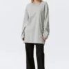 Oversized-T-Shirt-Kleid mit langen Ärmeln – Grau meliert