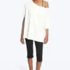 Oversized-T-Shirt mit U-Boot-Ausschnitt – Off-White Oversized-T-Shirt mit U-Boot-Ausschnitt – Off-White