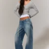 Paz Low-Rise-Jeans ohne Bund mit weitem Bein – Blue Horses – Mittelblau