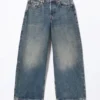 Peggy – Jeans mit niedriger Taille und weitem, baggy Beinschnitt – Desert Blue – Medium Blue Peggy – Jeans mit niedriger Taille und weitem, baggy Beinschnitt – Desert Blue – Medium Blue