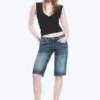 Planet Slim Denim-Shorts mit niedriger Leibhöhe – Blue Hymn – Mittelblau Planet Slim Denim-Shorts mit niedriger Leibhöhe – Blue Hymn – Mittelblau
