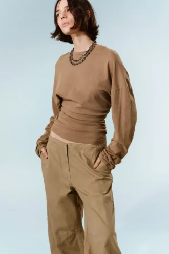 Plissiertes Langarmshirt – Dunkelbeige