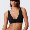 Plunge-Bikini-Oberteil zum Hineinschlüpfen – Schwarz Plunge-Bikini-Oberteil zum Hineinschlüpfen – Schwarz