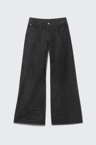 Poser Regular Waist Loose Wide Jeans – Extra Black Rinse | Cheap Monday GB