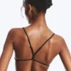 Racerback-Triangel-Bikini-Oberteil – Schwarz Racerback-Triangel-Bikini-Oberteil – Schwarz