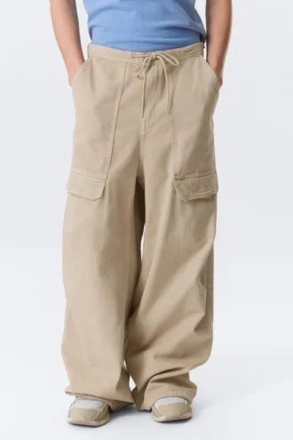 Rael Kade Parachute Hose – Hellbeige