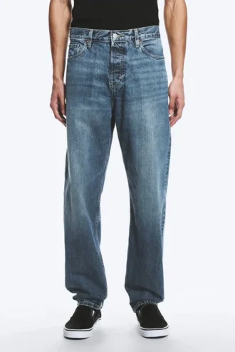 Ray Mid Rise Relaxed Tapered Jeans – Radio Blue – Medium Blue