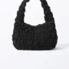 Rechteckige Schultertasche mit Smok-Detail – Schwarz Rechteckige Schultertasche mit Smok-Detail – Schwarz