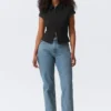 Resolute Curve High Waisted Regular Straight Jeans – 90S Blue – Medium Blue Resolute Curve High Waisted Regular Straight Jeans – 90S Blue – Medium Blue